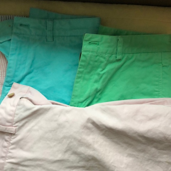 Boys size 16 vineyard vines shorts - Picture 6 of 7